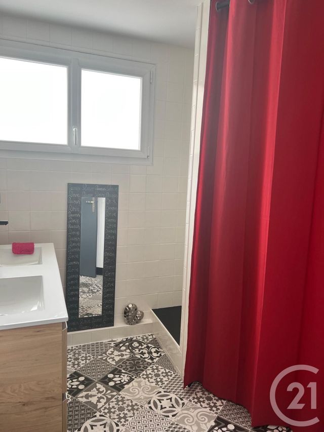 Appartement F5 à vendre - 5 pièces - 90.13 m2 - ST JEAN DE MONTS - 85 - PAYS-DE-LOIRE - Century 21 La Côte Montoise