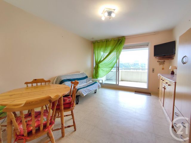 Studio à vendre - 1 pièce - 22.05 m2 - ST HILAIRE DE RIEZ - 85 - PAYS-DE-LOIRE - Century 21 La Côte Montoise