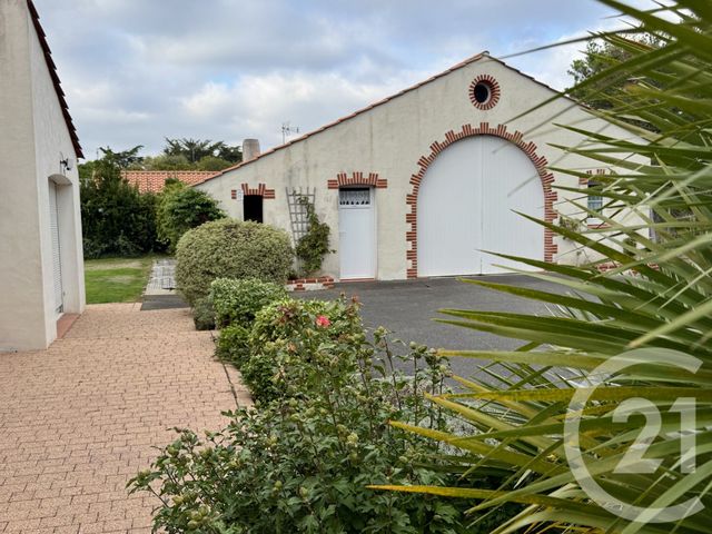 maison à vendre - 9 pièces - 164.73 m2 - ST JEAN DE MONTS - 85 - PAYS-DE-LOIRE - Century 21 La Côte Montoise