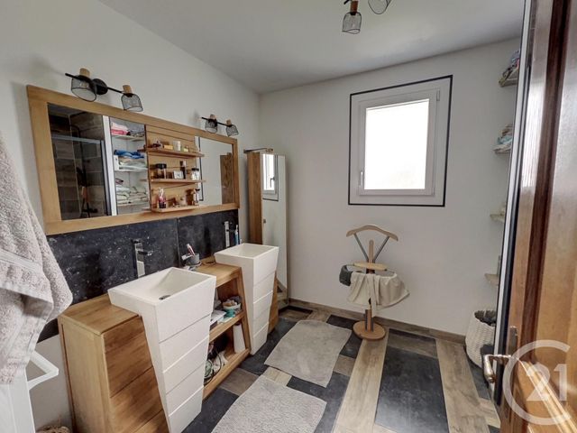 maison à vendre - 4 pièces - 147.23 m2 - LA BARRE DE MONTS - 85 - PAYS-DE-LOIRE - Century 21 La Côte Montoise