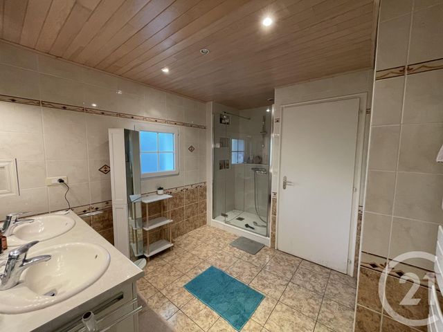 maison à vendre - 7 pièces - 223.67 m2 - ST JEAN DE MONTS - 85 - PAYS-DE-LOIRE - Century 21 La Côte Montoise