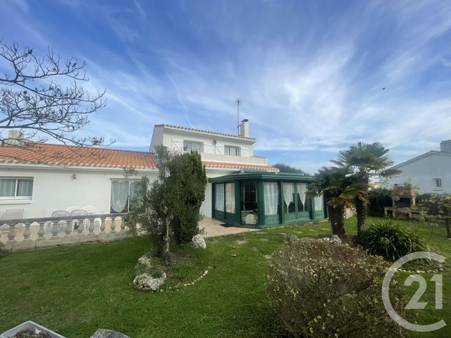 maison à vendre - 7 pièces - 223.67 m2 - ST JEAN DE MONTS - 85 - PAYS-DE-LOIRE - Century 21 La Côte Montoise