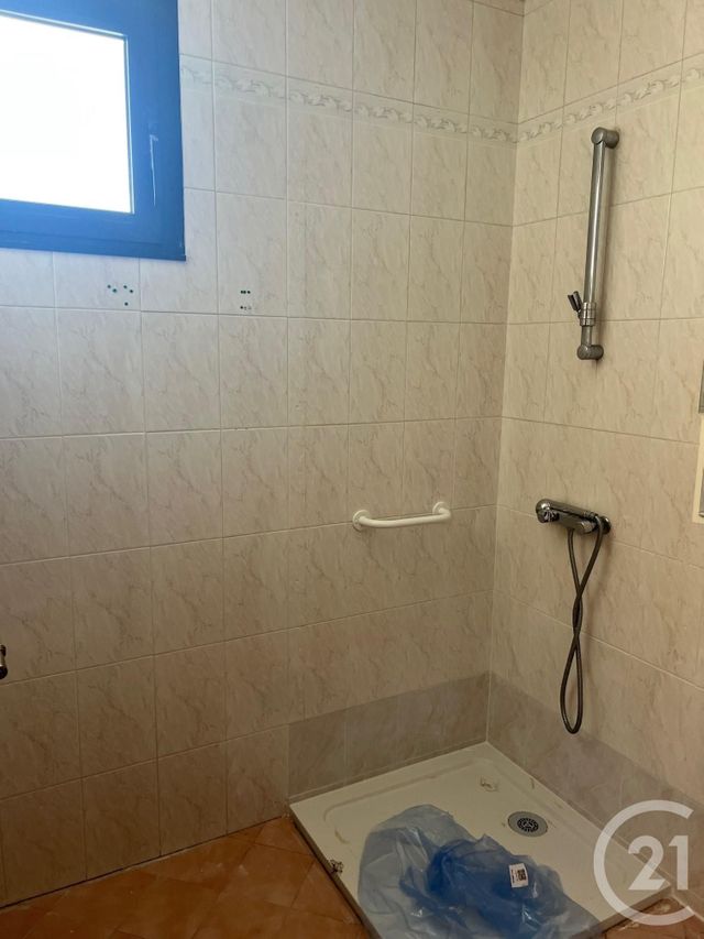 Appartement F4 à vendre - 4 pièces - 116.31 m2 - ST JEAN DE MONTS - 85 - PAYS-DE-LOIRE - Century 21 La Côte Montoise