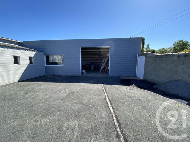 maison à vendre - 6 pièces - 165.0 m2 - LE PERRIER - 85 - PAYS-DE-LOIRE - Century 21 La Côte Montoise