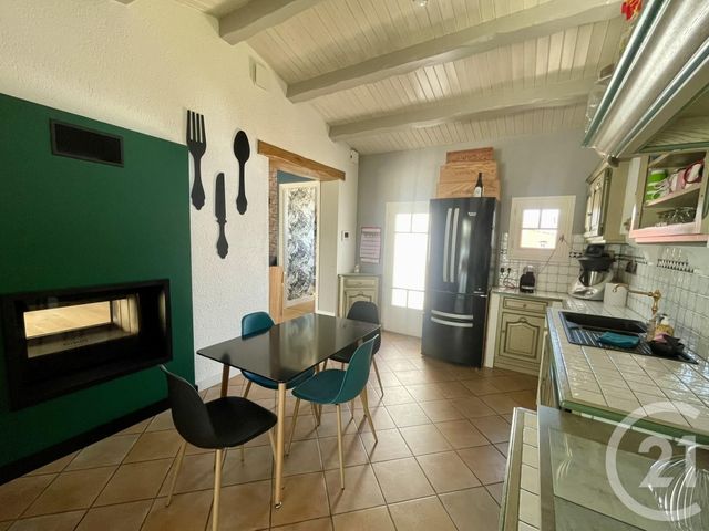 maison à vendre - 6 pièces - 165.0 m2 - LE PERRIER - 85 - PAYS-DE-LOIRE - Century 21 La Côte Montoise