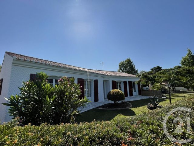 maison à vendre - 6 pièces - 165.0 m2 - LE PERRIER - 85 - PAYS-DE-LOIRE - Century 21 La Côte Montoise