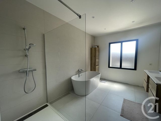 maison à vendre - 5 pièces - 164.0 m2 - NOTRE DAME DE MONTS - 85 - PAYS-DE-LOIRE - Century 21 La Côte Montoise