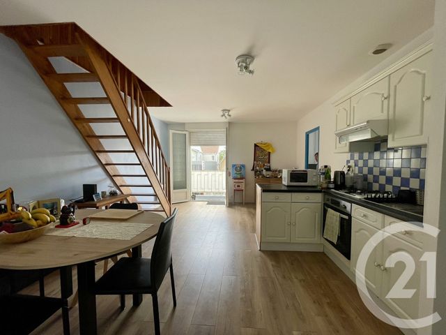 Afficher la photo en grand Appartement T3 à vendre - 3 pièces - 53.89 m2 - ST JEAN DE MONTS - 85 - PAYS-DE-LOIRE - Century 21 La Côte Montoise
