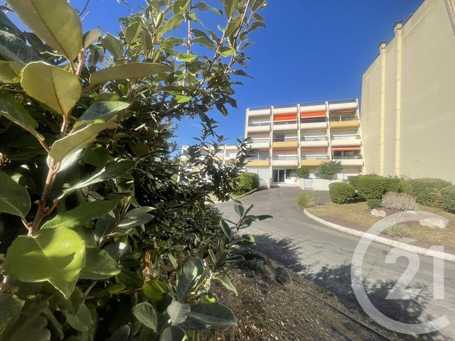 Afficher la photo en grand Appartement Studio à vendre - 1 pièce - 26.46 m2 - ST JEAN DE MONTS - 85 - PAYS-DE-LOIRE - Century 21 La Côte Montoise