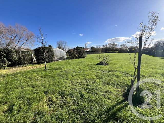 maison à vendre - 4 pièces - 211.1 m2 - LE PERRIER - 85 - PAYS-DE-LOIRE - Century 21 La Côte Montoise