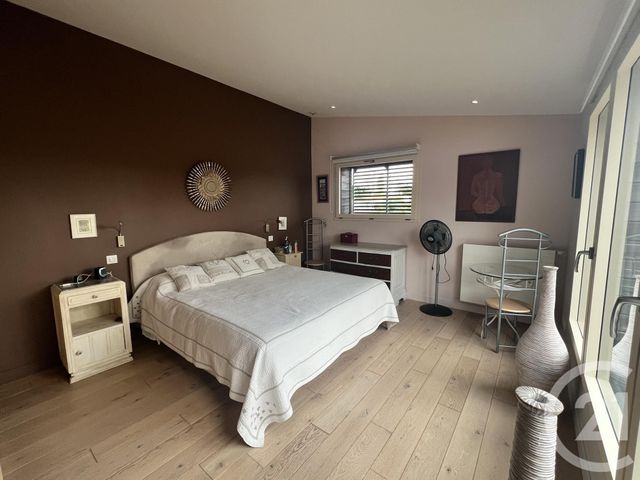 maison à vendre - 4 pièces - 211.1 m2 - LE PERRIER - 85 - PAYS-DE-LOIRE - Century 21 La Côte Montoise