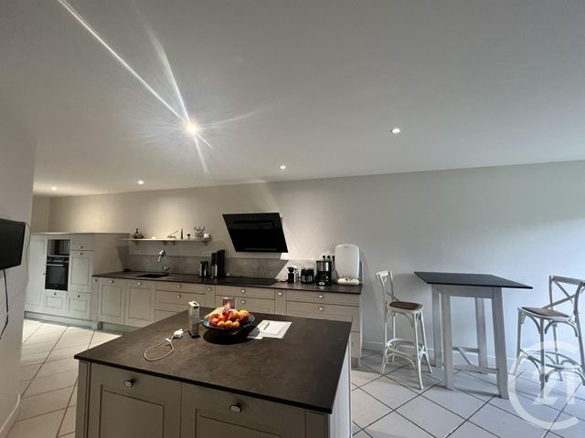 maison à vendre - 4 pièces - 211.1 m2 - LE PERRIER - 85 - PAYS-DE-LOIRE - Century 21 La Côte Montoise