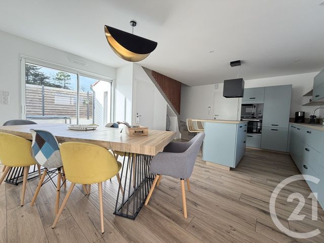 maison à vendre - 5 pièces - 110.0 m2 - ST JEAN DE MONTS - 85 - PAYS-DE-LOIRE - Century 21 La Côte Montoise