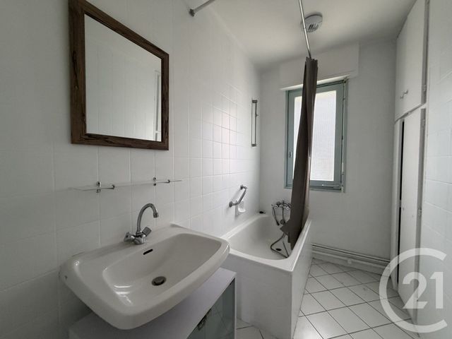 Appartement T3 à vendre - 3 pièces - 64.2 m2 - ST JEAN DE MONTS - 85 - PAYS-DE-LOIRE - Century 21 La Côte Montoise