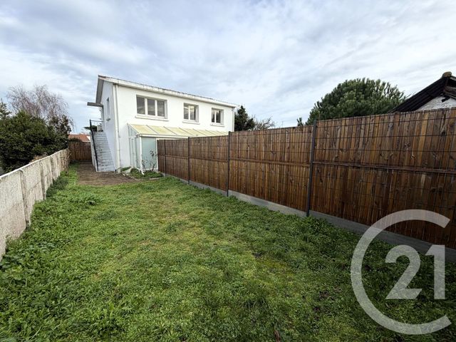 Appartement T3 à vendre - 3 pièces - 64.2 m2 - ST JEAN DE MONTS - 85 - PAYS-DE-LOIRE - Century 21 La Côte Montoise