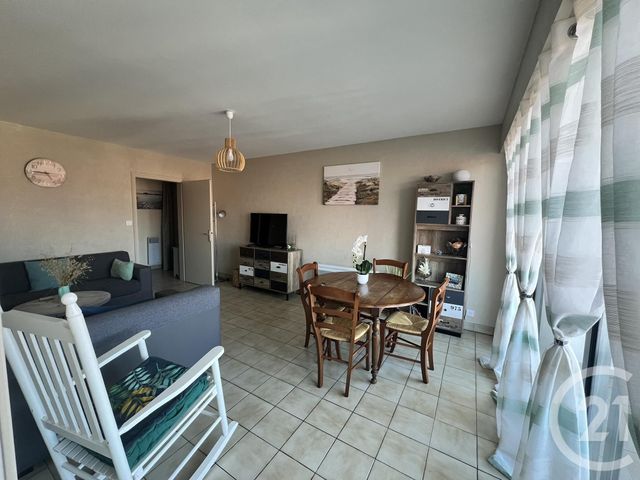 Appartement F3 à vendre - 3 pièces - 63.77 m2 - ST JEAN DE MONTS - 85 - PAYS-DE-LOIRE - Century 21 La Côte Montoise