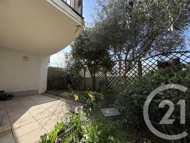 Appartement T3 à vendre - 3 pièces - 56.54 m2 - ST JEAN DE MONTS - 85 - PAYS-DE-LOIRE - Century 21 La Côte Montoise