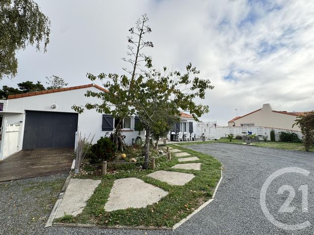 maison à vendre - 5 pièces - 116.7 m2 - ST JEAN DE MONTS - 85 - PAYS-DE-LOIRE - Century 21 La Côte Montoise