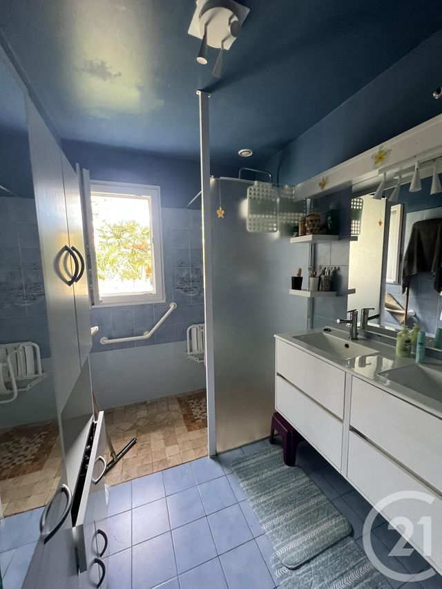 maison à vendre - 5 pièces - 116.7 m2 - ST JEAN DE MONTS - 85 - PAYS-DE-LOIRE - Century 21 La Côte Montoise