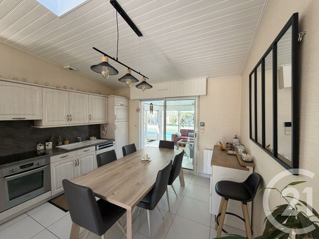 maison à vendre - 5 pièces - 102.79 m2 - ST JEAN DE MONTS - 85 - PAYS-DE-LOIRE - Century 21 La Côte Montoise