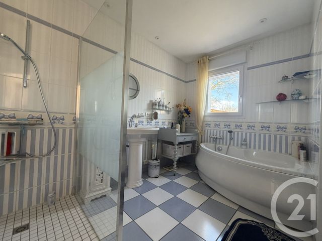 maison à vendre - 5 pièces - 180.0 m2 - ST JEAN DE MONTS - 85 - PAYS-DE-LOIRE - Century 21 La Côte Montoise