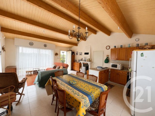 maison à vendre - 6 pièces - 126.47 m2 - ST JEAN DE MONTS - 85 - PAYS-DE-LOIRE - Century 21 La Côte Montoise