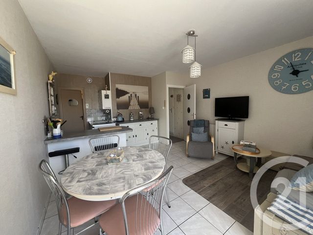 Appartement F2 à vendre - 2 pièces - 41.81 m2 - ST HILAIRE DE RIEZ - 85 - PAYS-DE-LOIRE - Century 21 La Côte Montoise