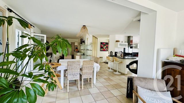maison à vendre - 4 pièces - 115.63 m2 - ST JEAN DE MONTS - 85 - PAYS-DE-LOIRE - Century 21 La Côte Montoise