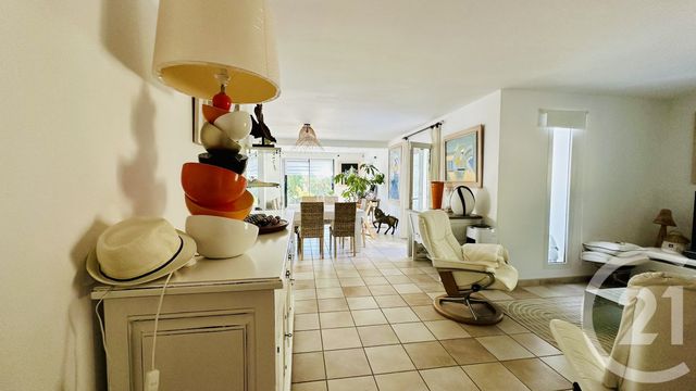 maison à vendre - 4 pièces - 115.63 m2 - ST JEAN DE MONTS - 85 - PAYS-DE-LOIRE - Century 21 La Côte Montoise