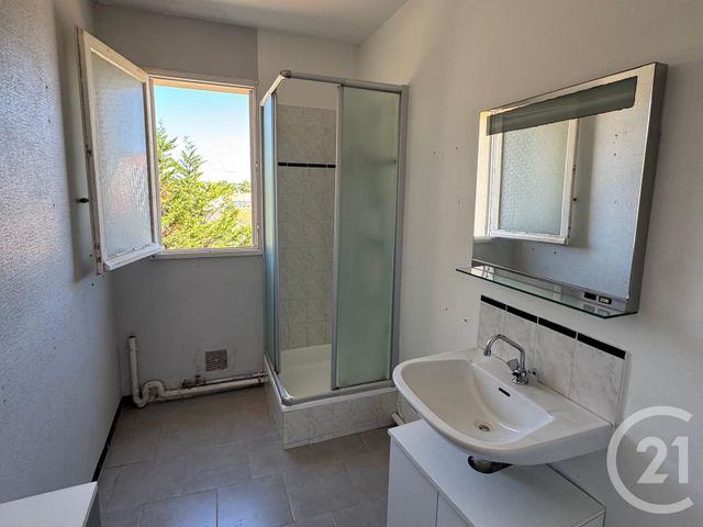 Appartement T3 à vendre - 3 pièces - 69.72 m2 - ST JEAN DE MONTS - 85 - PAYS-DE-LOIRE - Century 21 La Côte Montoise