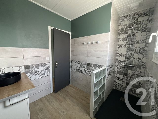 maison à louer - 3 pièces - 82.64 m2 - BARBATRE - 85 - PAYS-DE-LOIRE - Century 21 La Côte Montoise