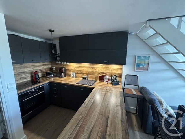 Appartement T3 à vendre - 3 pièces - 54.75 m2 - ST JEAN DE MONTS - 85 - PAYS-DE-LOIRE - Century 21 La Côte Montoise