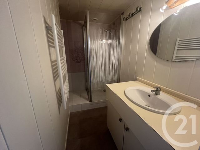 Appartement F3 à louer - 3 pièces - 47.92 m2 - ST HILAIRE DE RIEZ - 85 - PAYS-DE-LOIRE - Century 21 La Côte Montoise