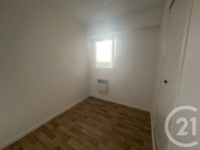 Appartement F3 à louer - 3 pièces - 47.92 m2 - ST HILAIRE DE RIEZ - 85 - PAYS-DE-LOIRE - Century 21 La Côte Montoise